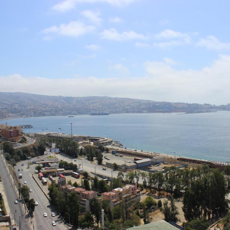 Edificio Los Navegantes, Valparaiso - Apartment with Sea View - 1