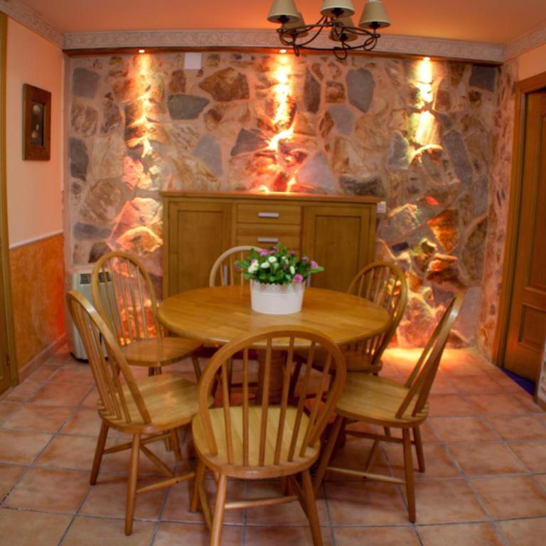 Posada de Peregrinos - Habitación Doble Estándar con baño compartido - 6