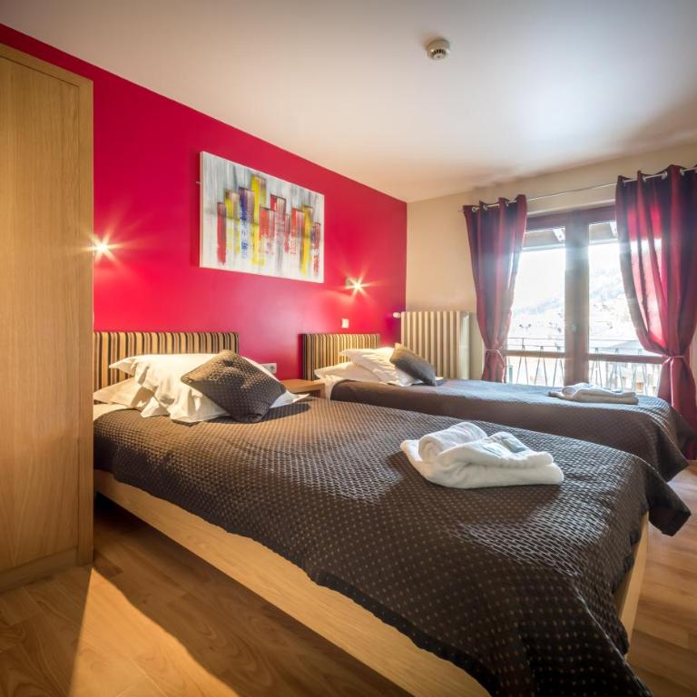 Hotel Rhodos Morzine - Petite Chambre Lits Jumeaux - 10