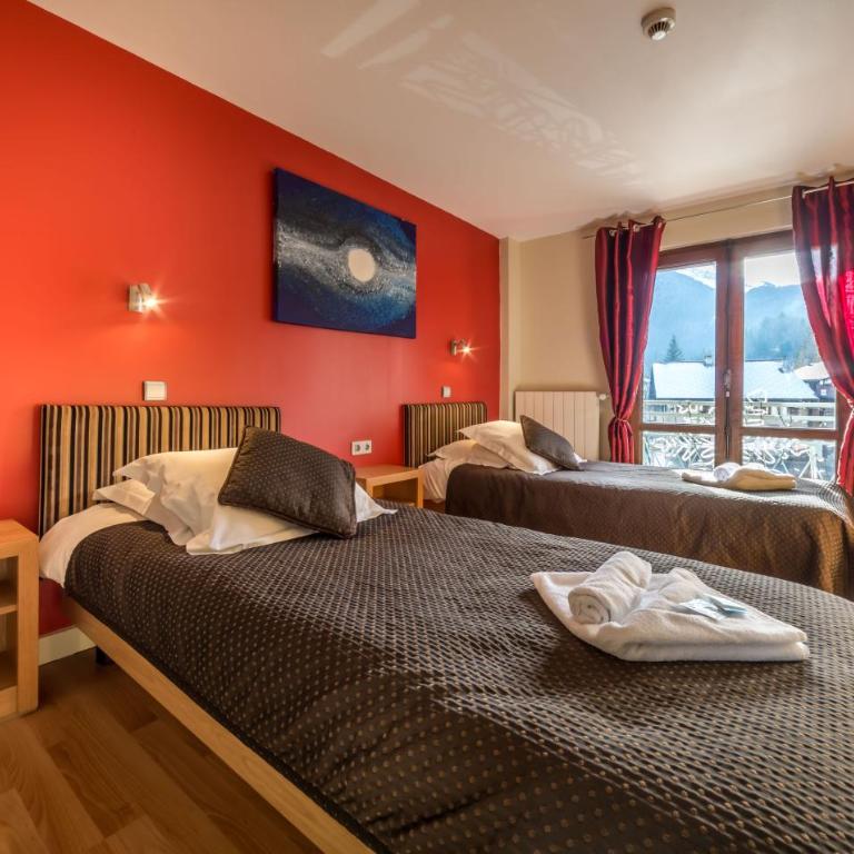 Hotel Rhodos Morzine - Petite Chambre Lits Jumeaux - 11