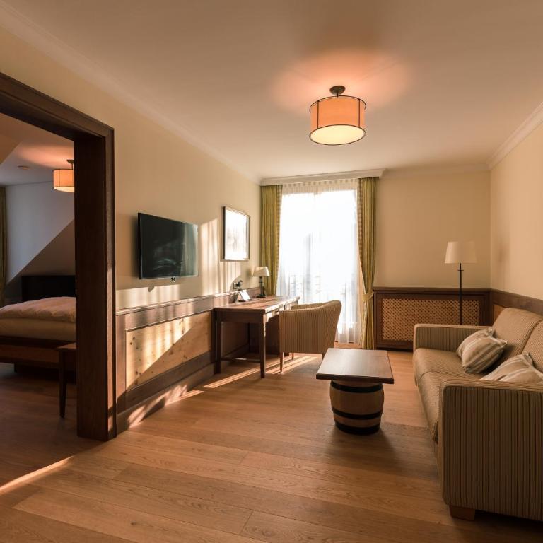 Hotel & Gaststätte zum Erdinger Weißbräu - Suite - 3