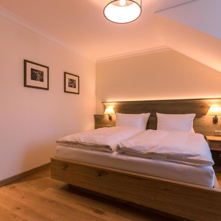 Hotel & Gaststätte zum Erdinger Weißbräu - Superior Single Room - 4