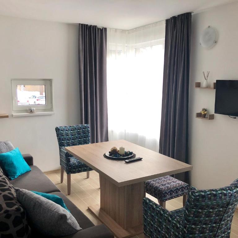 Apartmani MONT 1 - Two-Bedroom Apartment - 2