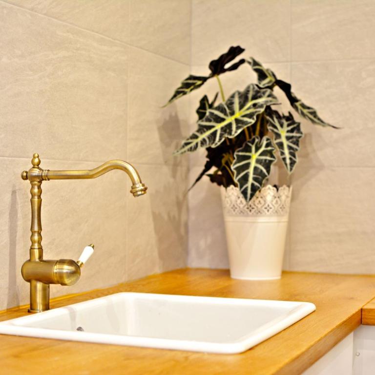 LUX CITYHALL + PARKING - Apartamento de 2 dormitorios - 12