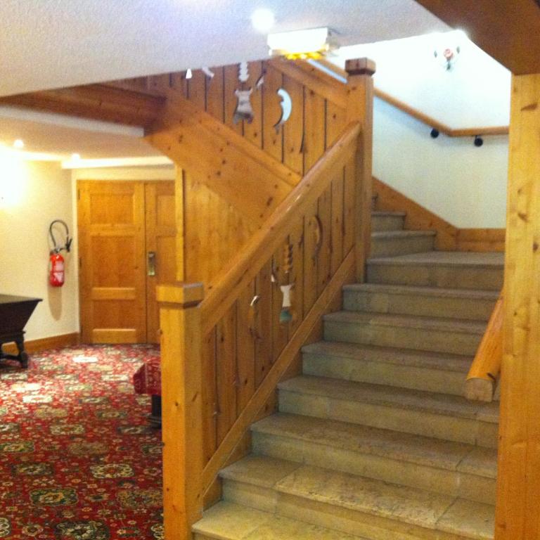 Front Ski Slope Chamonix Apartment - Apartment with Mountain View - 53