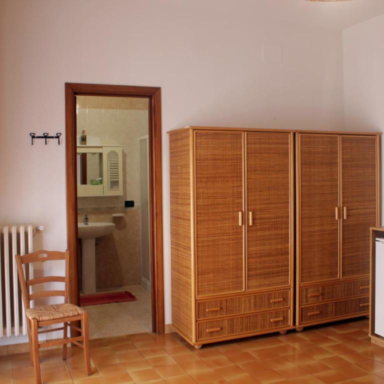 B&B Otranto 100 mt mare - Camera Quadrupla con Bagno Privato - 3