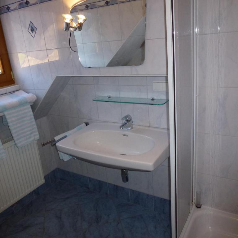Gästehaus Jäger - Apartment - 5