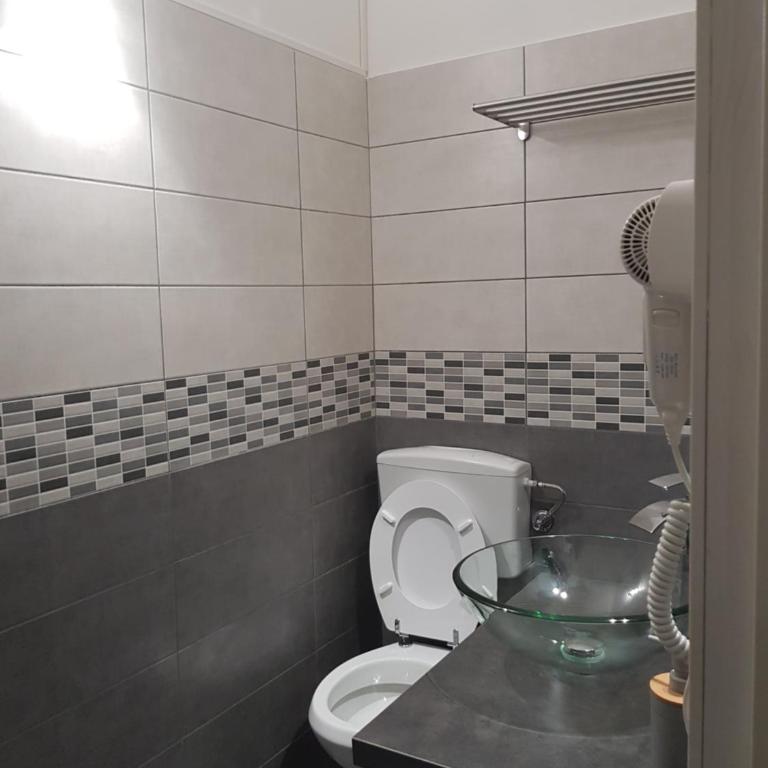 B&b ONE - Deluxe Double Room with Balcony - 10