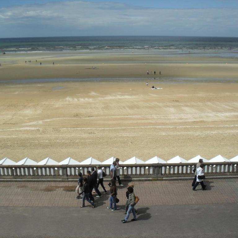 Cabourg Face A La Mer - Appartement - Vue sur Mer - 10