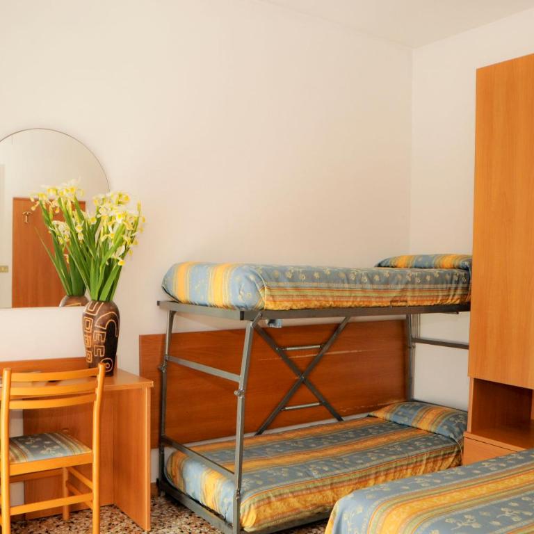 Albergo Santa Margherita - Camera Quadrupla Classic - 3