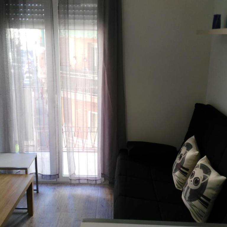 Temporary Alicante TM - Loft with Balcony - 4