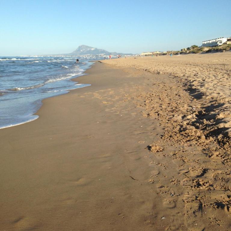 Casa en playa Oliva y MET - Apartamento con terraza - 23