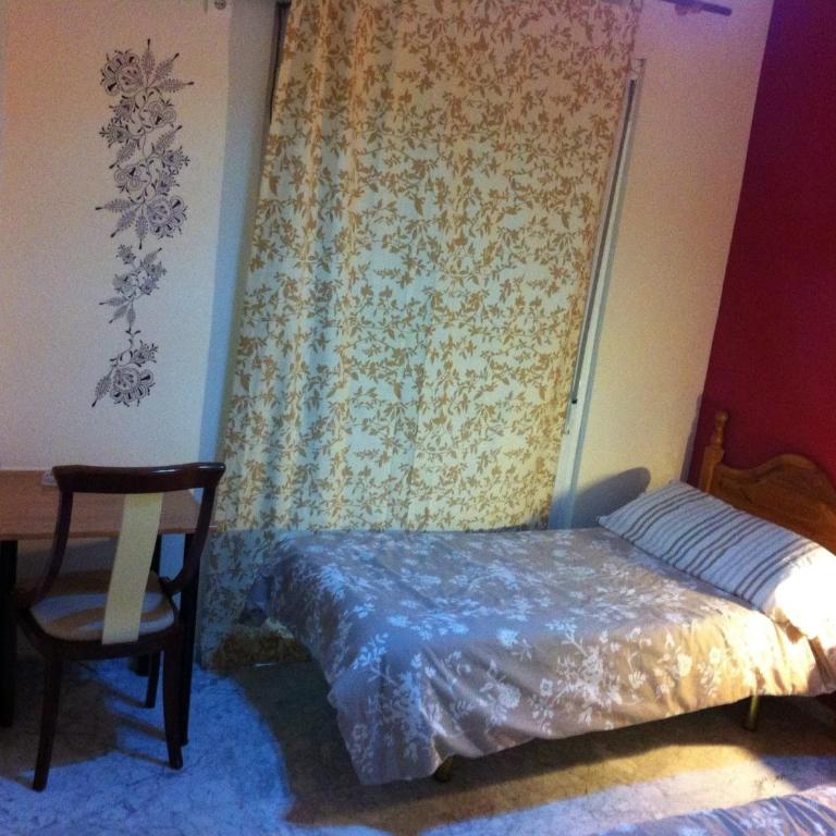 Hostal Neptuno - Double or Twin Room - 1