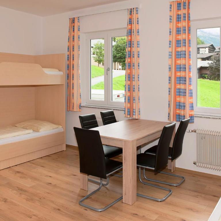 Jugend- und Familiengästehaus Heiligenblut - Bett im Frauenschlafsaal mit 4 Betten - 7