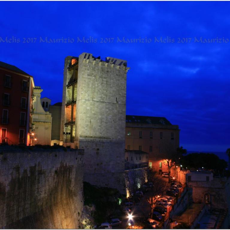 Suite Cagliari -101- - Two-Bedroom Apartment - 55