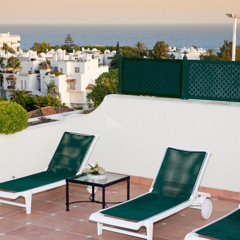 Apartamentos Guadalpin Boutique - Apartamento en el ático de 2 dormitorios con bañera de hidromasaje (4-5 adultos) - 3
