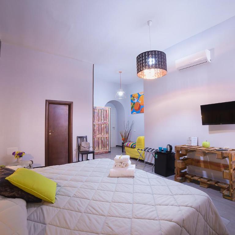 Le 4 Stagioni Dante's Suites H Napoli Centro, by ClaPa Group - Junior Suite Deluxe - 3