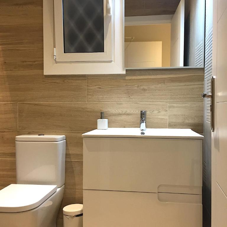 Hip Karma Hostel - Double or Twin Room with Private External Bathroom - 4