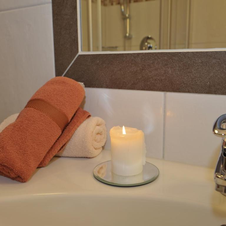 Villa Castelli - Großes Doppelzimmer mit Balkon - 2