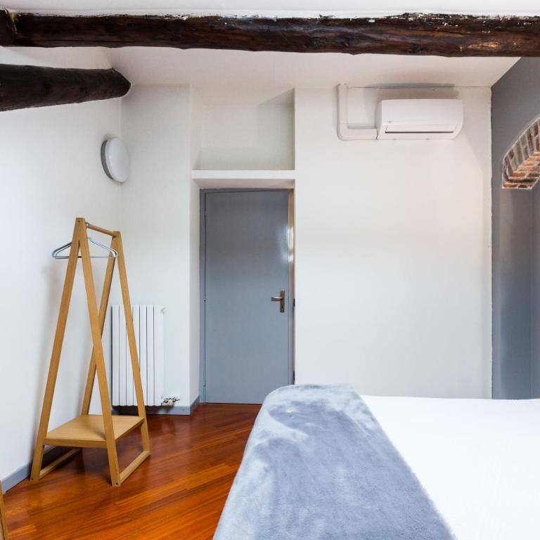 Lima Apartments - Two-Bedroom Apartment - 18