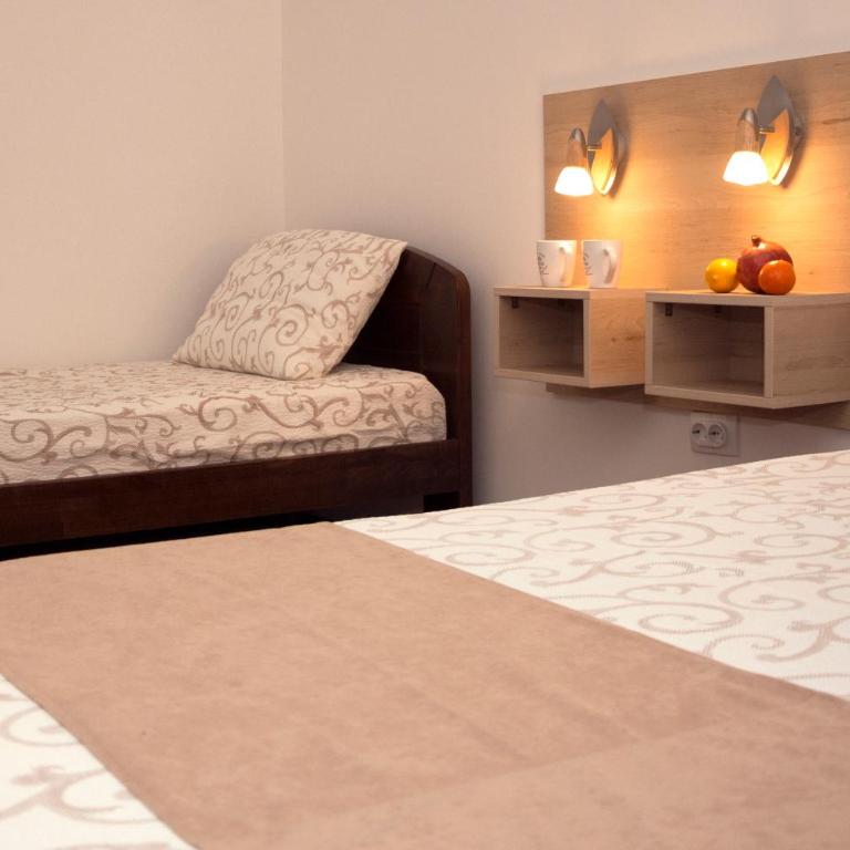 Sobe i apartmani Kety - Triple Room - 5
