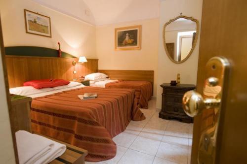 Hotel Altavilla - Camera Quadrupla - 1