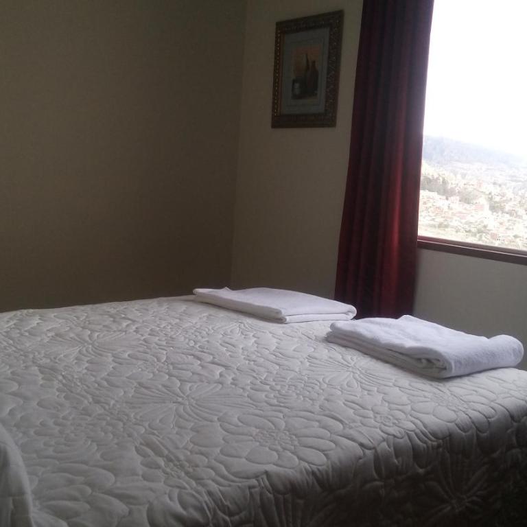 APARTAMENTO PRIVADO Piso 20a, CENTRICO, CERCA EMBAJADA USA, TELEFERICOS, MALLS, VISTAS 360, SOLEADO, ZONA SEGURA, CONCIERTOS - Apartamento Superior - 49