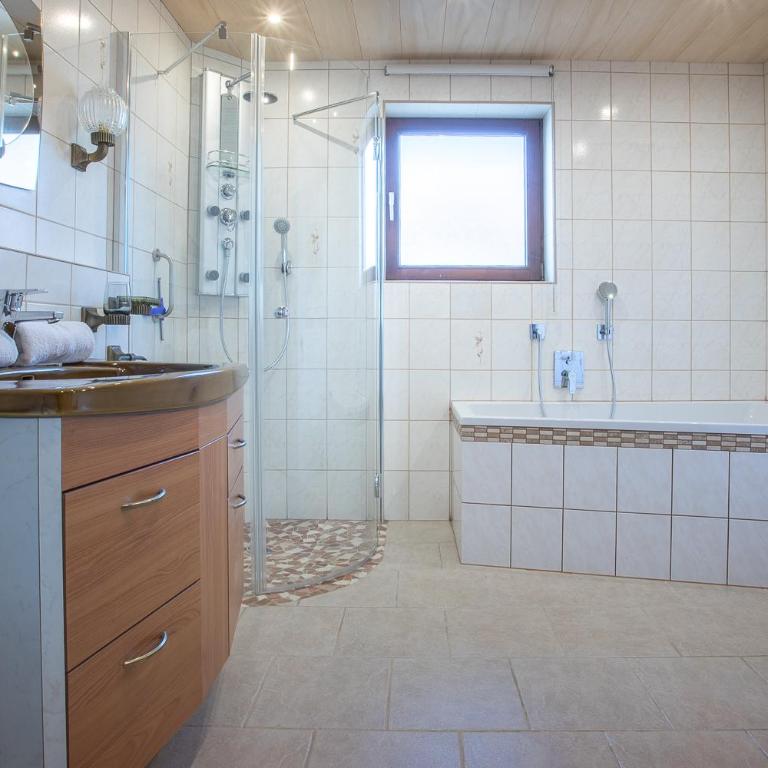 Chalet Holzerstubn - Ferienhaus - 29