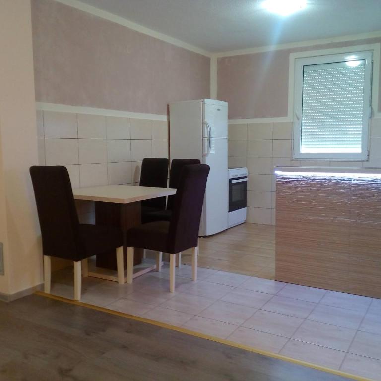 Apartmani Zecevic - Apartman sa 1 Spavaćom Sobom - 6