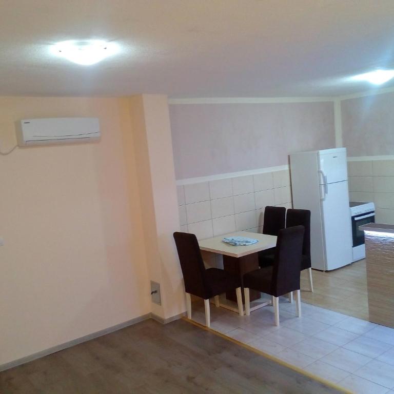 Apartmani Zecevic - Apartman sa 1 Spavaćom Sobom - 4