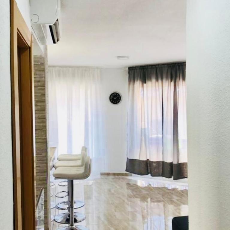 Boutique Apartment by the Sea - Apartment with Balcony - 97