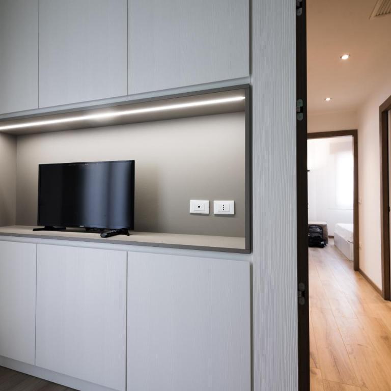 Milan Residence - Suite Familiare - 13