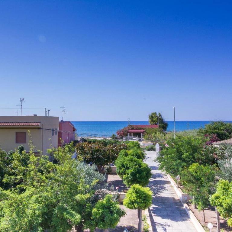 Villa Marina few mt from sand beach - One-Bedroom Apartment - 24