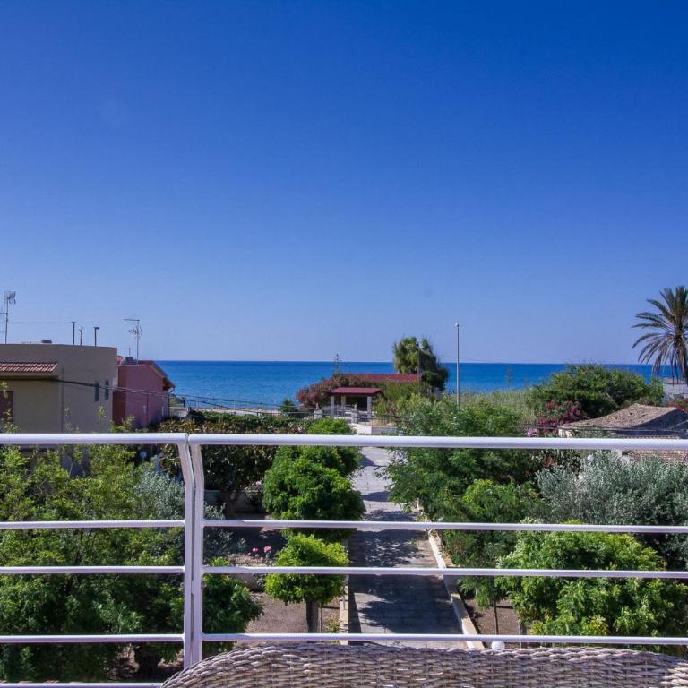 Villa Marina few mt from sand beach - One-Bedroom Apartment - 26