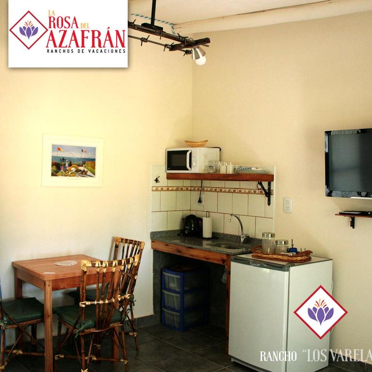 La Rosa del Azafrán - Alojamiento Rural - Ranchos de Vacaciones en Entre Ríos - Estudio con vistas al jardín - 11