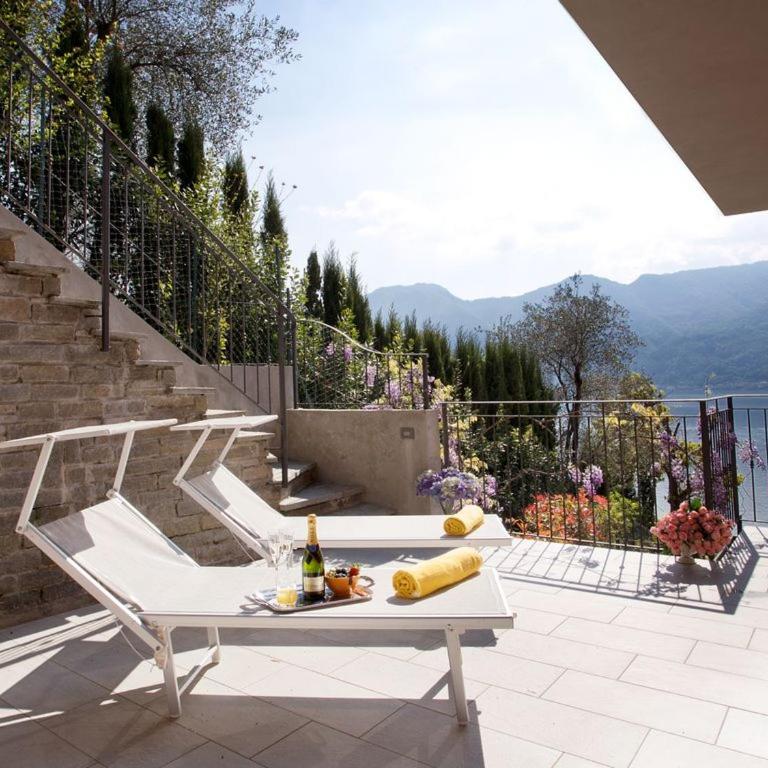 State of the art home suite with 180 degree panoramic lake view, pool and spa sleeping up to 10 guests by Italian Apartments - Appartamento Deluxe - 14