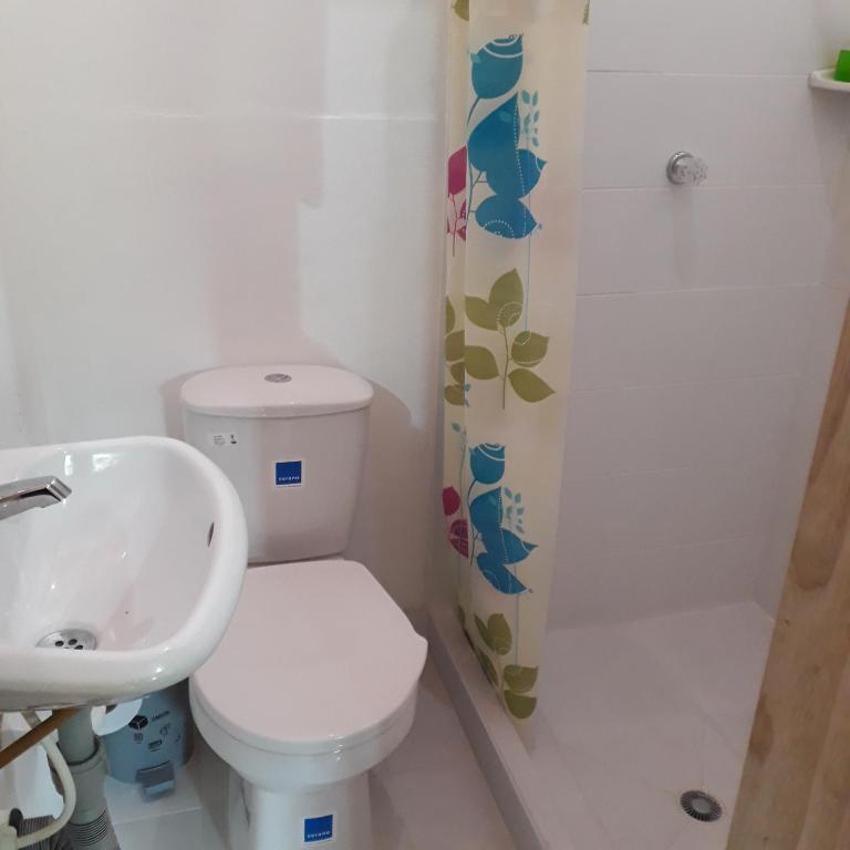 Hostal Rio Arabia - Valle De Cocora HOTEL - Double Room - 11