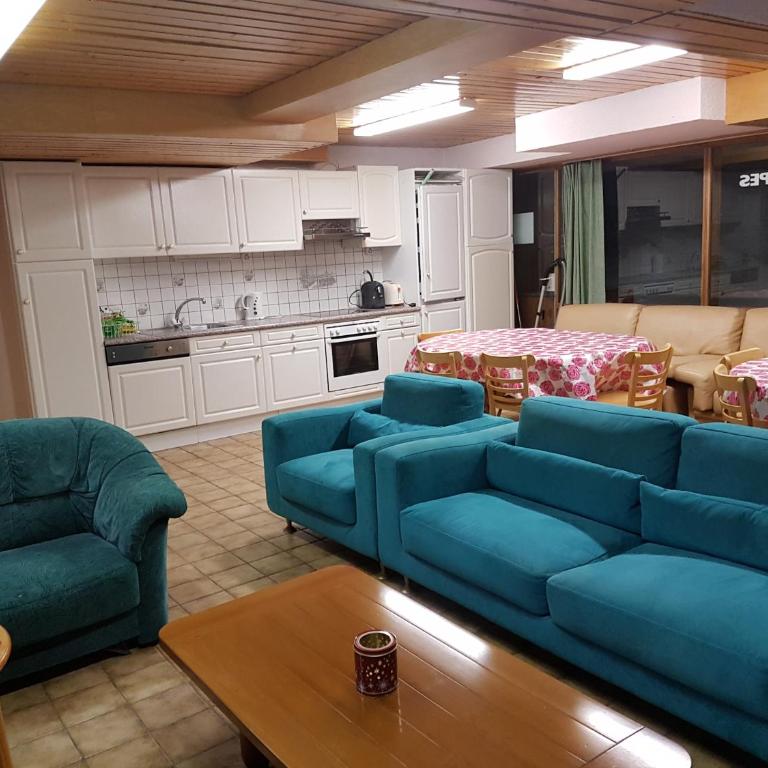 Holidays Groupes Anzère - Zimmer mit Etagenbett und Gemeinschaftsbad - 12