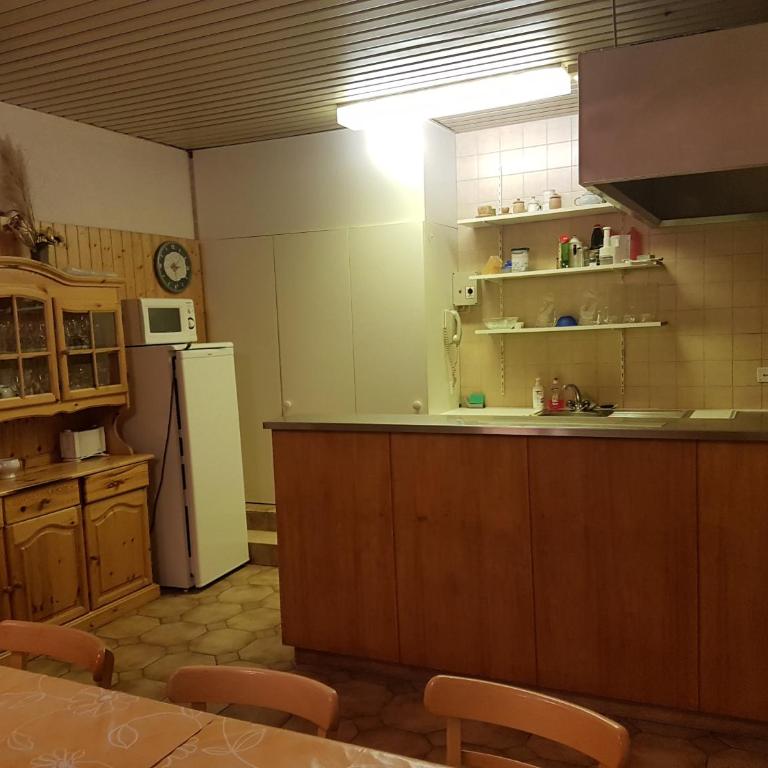 Holidays Groupes Anzère - Zimmer mit Etagenbett und Gemeinschaftsbad - 9
