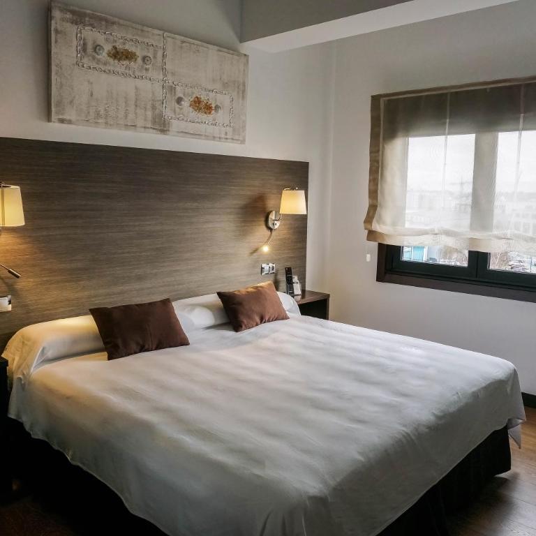 Suites Coruña - Habitación Doble Estándar - 1