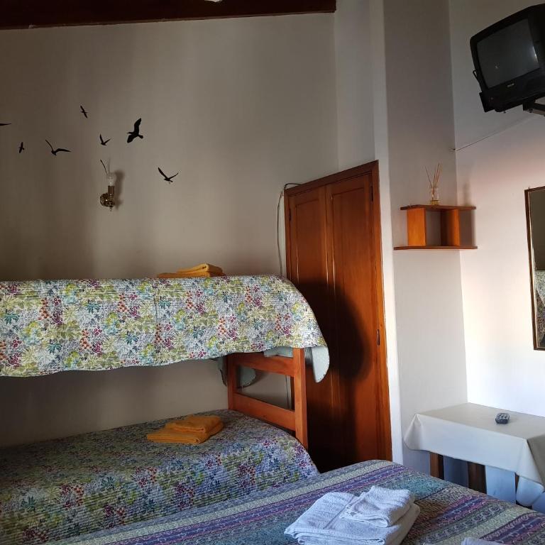 Hotel El Cisne - Habitación cuádruple - 1