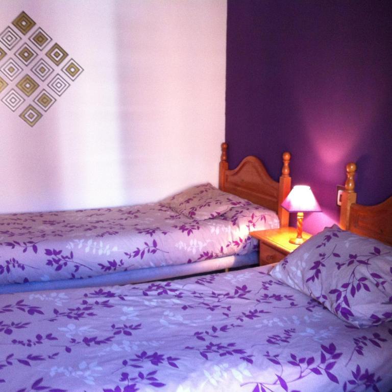 Hostal Neptuno - Triple Room - 3