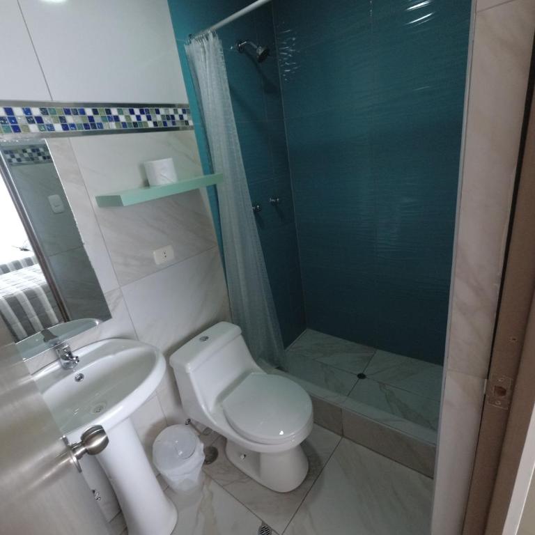 Fragata Camaná - Twin Room - 6