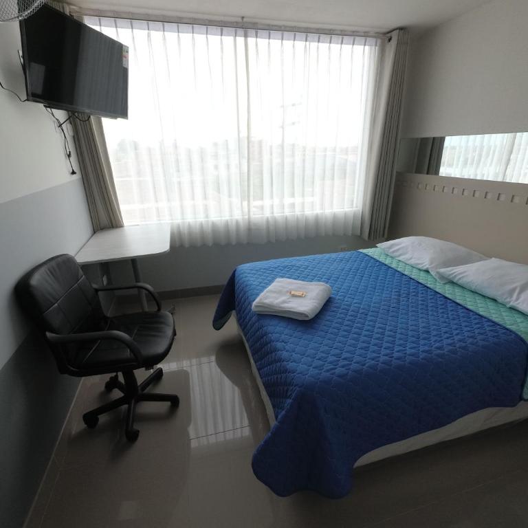 Fragata Camaná - Family Room with Private Bathroom - 7
