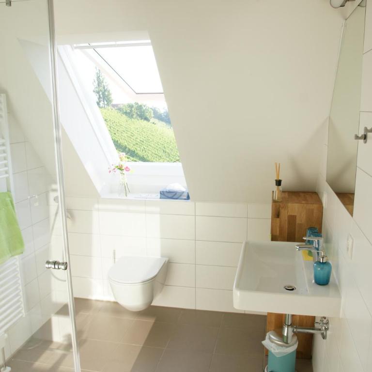 Samenkönig Pschait Handels GmbH - Doppelzimmer - 3