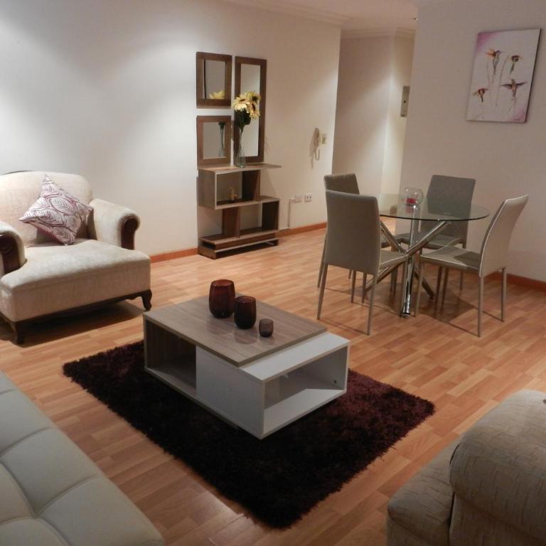Torres Bosmediano - One-Bedroom Apartment - 1