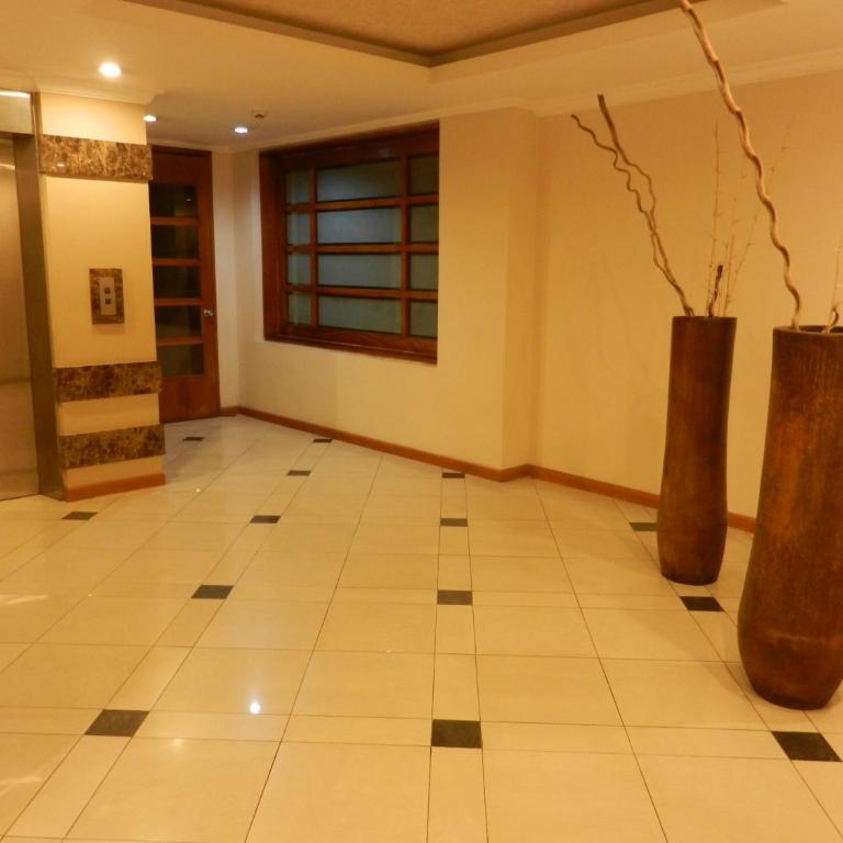 Torres Bosmediano - One-Bedroom Apartment - 13