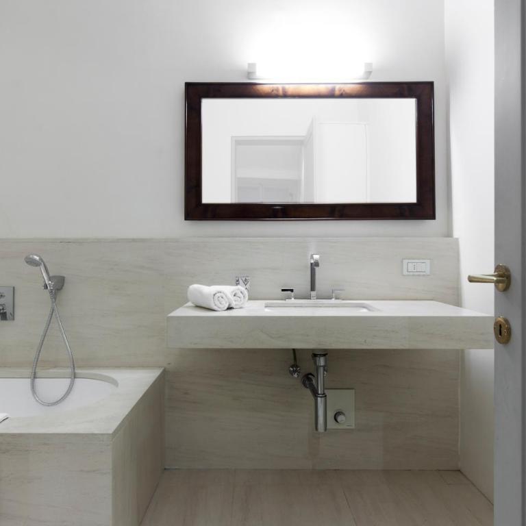 Residence Fink Central Apartments - Five-Bedroom Apartment - 3