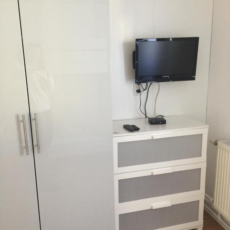 Haus Piller - Apartment mit 3 Schlafzimmern und Balkon - 11