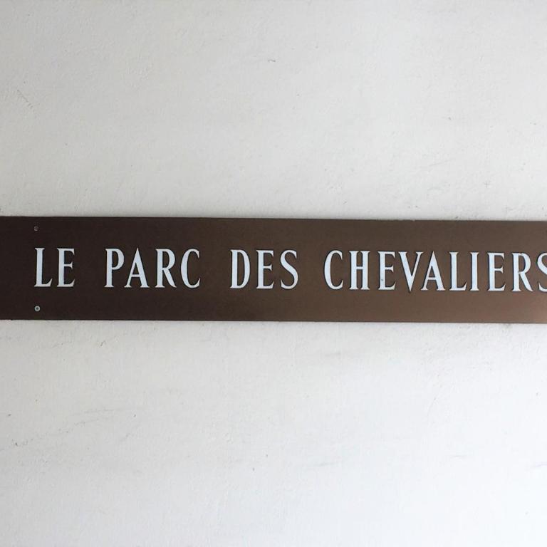 Studio proche Mériadeck - Appartement - Rez-de-Chaussée - 23